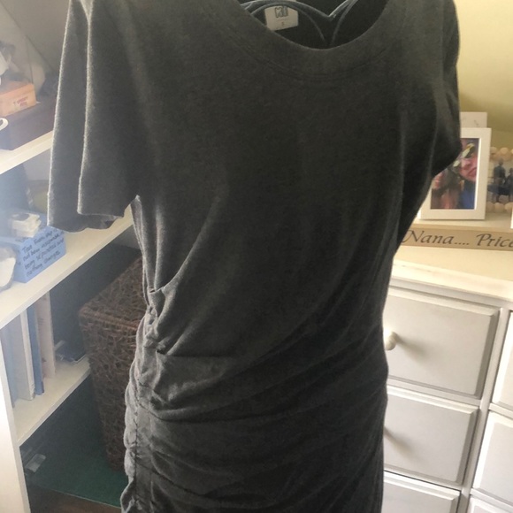 Dress - Picture 4 of 4